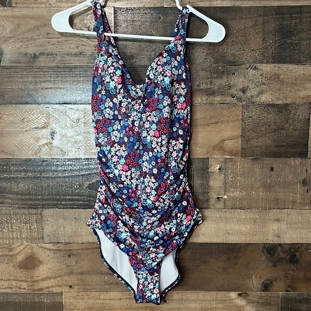 Beach Wave Floral One Piece Swimming Suit Size Large